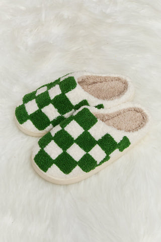 Melody Checkered Print Plush Slide Slippers - Earth Angel Lifestyle