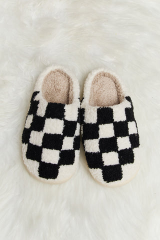 Melody Checkered Print Plush Slide Slippers - Earth Angel Lifestyle