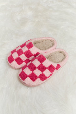 Melody Checkered Print Plush Slide Slippers - Earth Angel Lifestyle