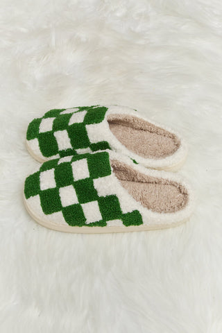 Melody Checkered Print Plush Slide Slippers - Earth Angel Lifestyle